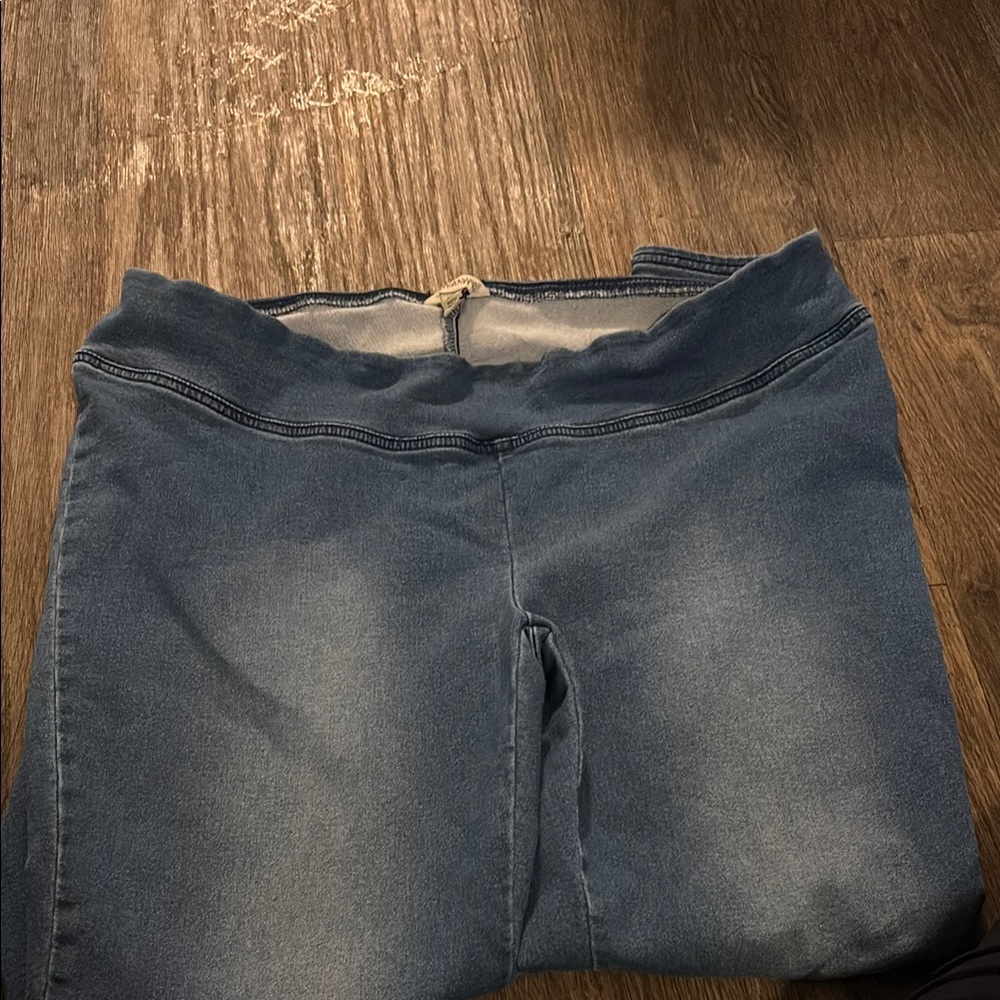 Destination Maternity Blue Jeggings with Distressed Detailing